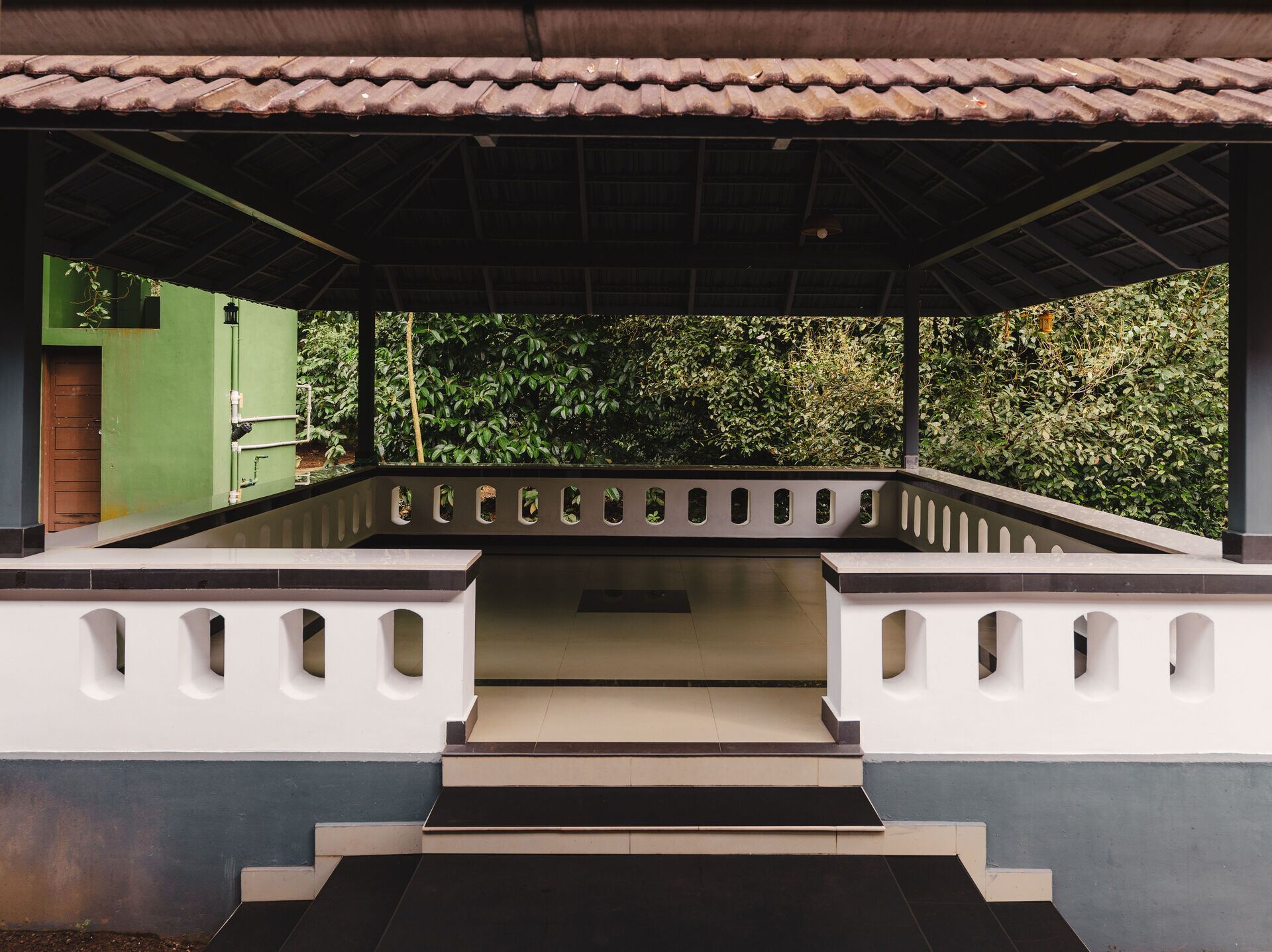 Maya Heritage Exterior